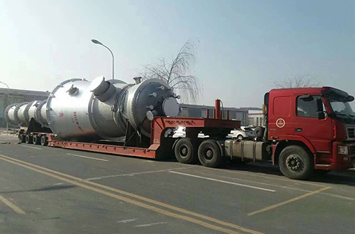 大件運(yùn)輸車(chē)